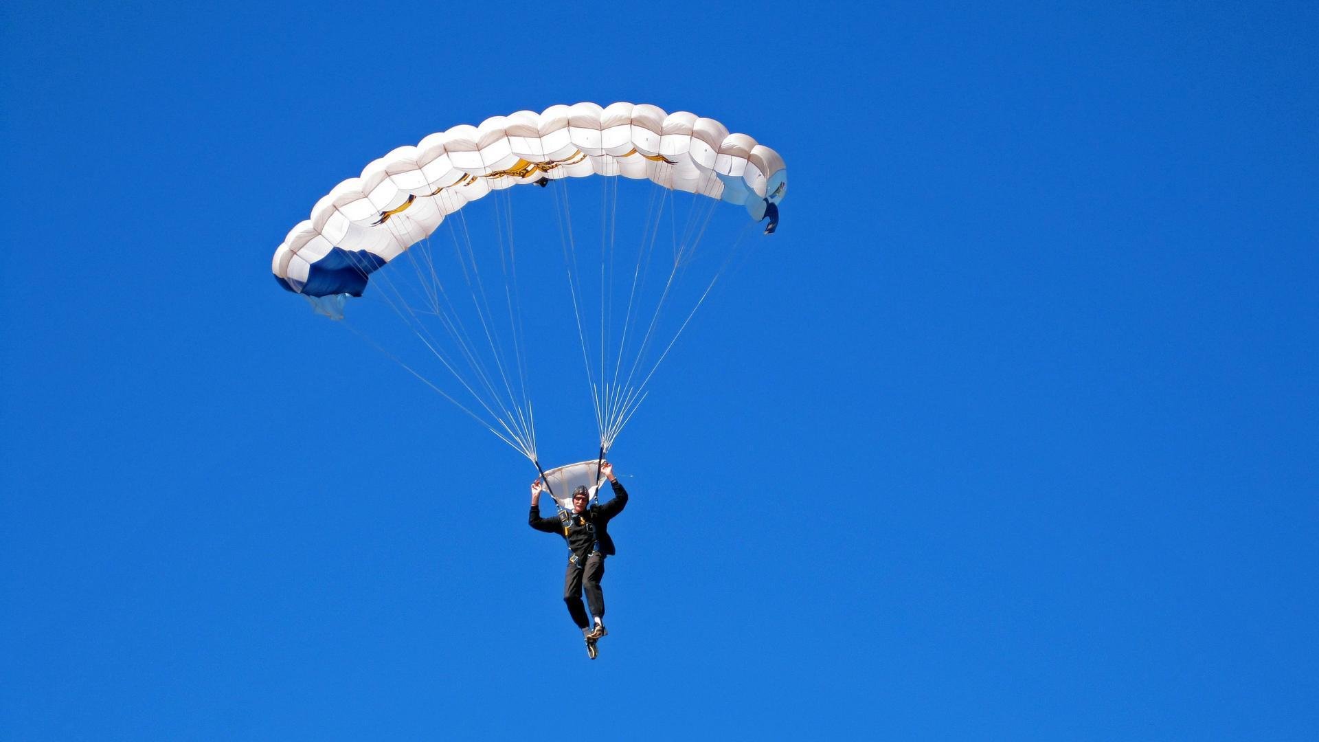 佛罗伦萨通过连续传导拉开空间，佛罗伦萨因什么而著名